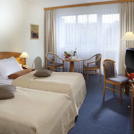 Hotel Orea Voro 3*