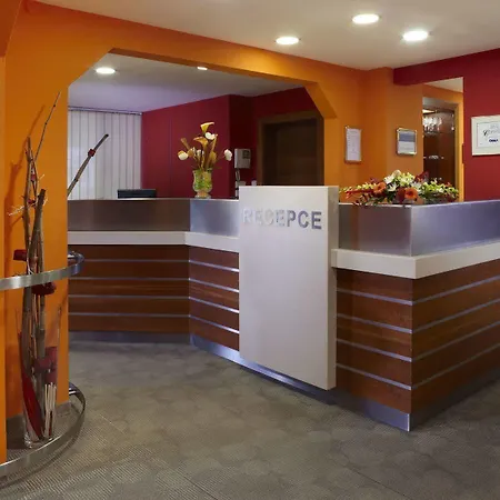 Hotel Orea Voro