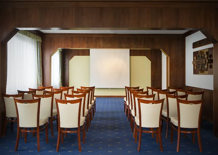 Hotel Orea Voro 3*