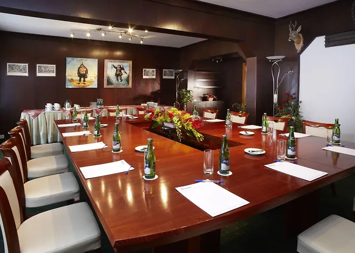 Hotel Orea Voro 3*