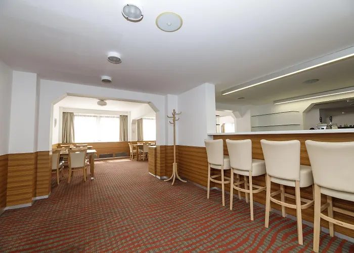 Orea Voro Hotel 3*