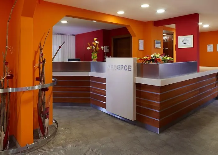 Hotel Orea Voro