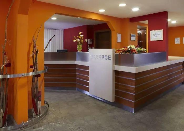 Hotel Orea Voro